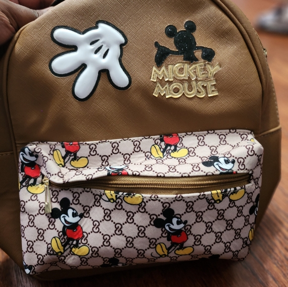 Backpack - Picture 3 of 3